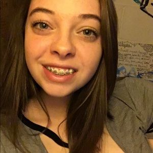 Meet your Posher, Alysha